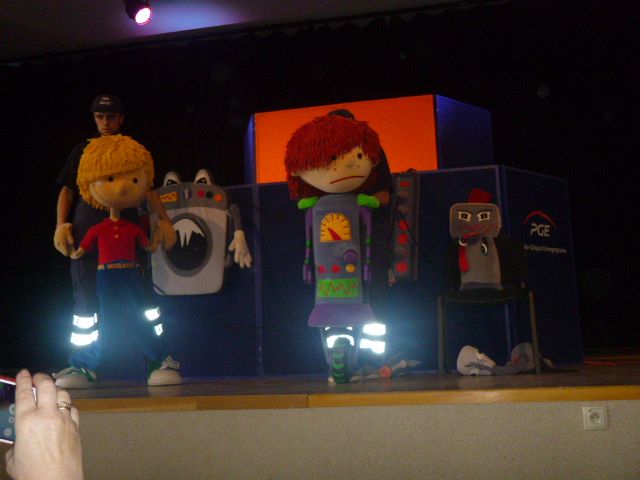 Grafika #0: Przedstawienie pt. Jak Pstryk i Bzik zostali oświeceni