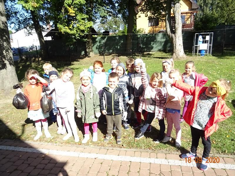 Grafika #0: Sprzątanie Świata