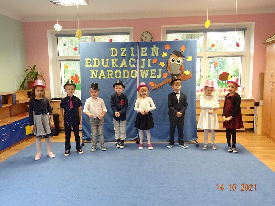 Grafika #0: Dzień Edukacji Narodowej