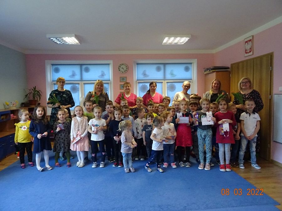 Grafika #0: Międzynarodowy Dzień Kobiet w naszym przedszkolu