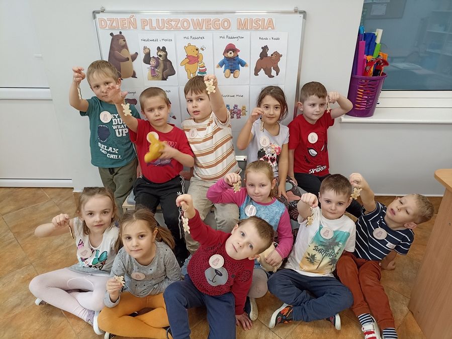 Grafika #0: Dzień Pluszowego Misia