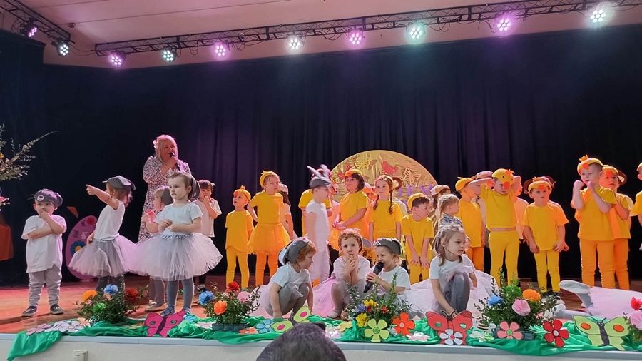 Grafika #0: Z jajkiem i zającem-Spotkanie Wielkanocne