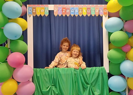 Grafika #60: 2023-2024