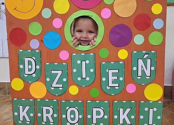 Międzynarodowy Dzień Kropki grafika