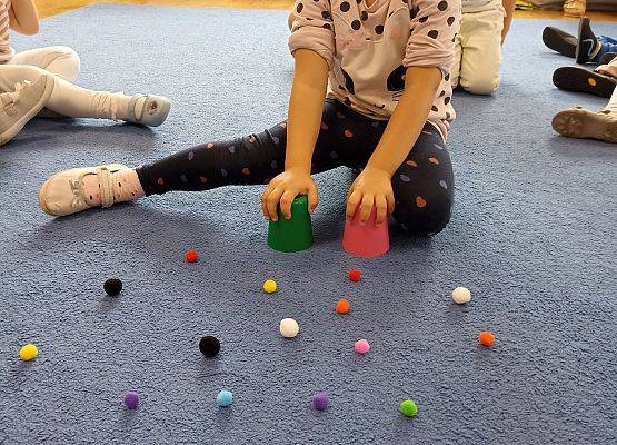 Międzynarodowy Dzień Kropki grafika