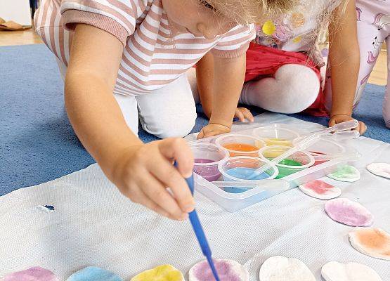 Międzynarodowy Dzień Kropki grafika