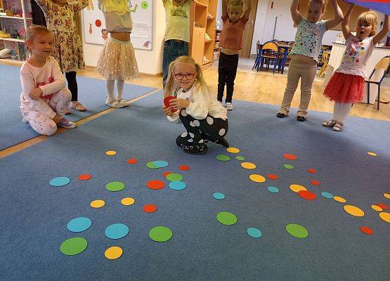 Międzynarodowy Dzień Kropki grafika