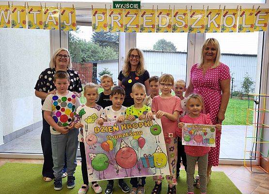 Międzynarodowy Dzień Kropki grafika