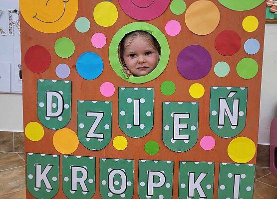 Międzynarodowy Dzień Kropki grafika