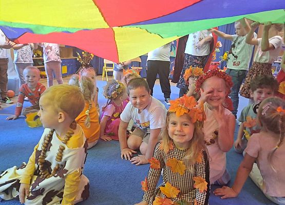 Grafika 36: Bal jesienny