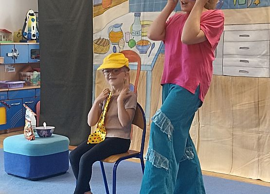 Teatr Duet "Grzecznie i bezpiecznie" grafika