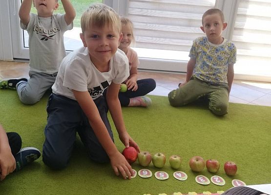 Dzień Jabłka grafika