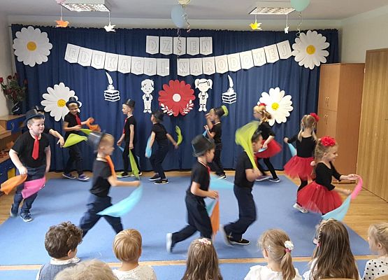 Dzień Edukacji Narodowej grafika