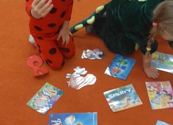 Międzynarodowy Dzień Postaci z Bajek grafika