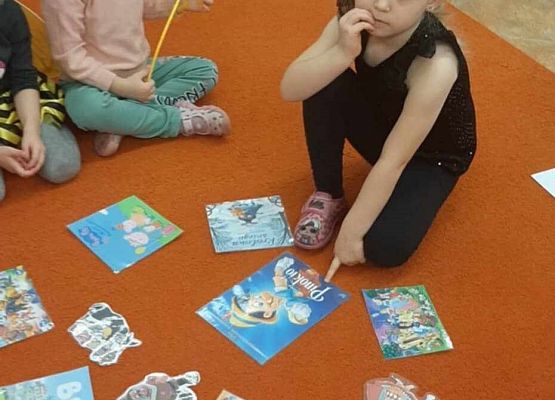 Międzynarodowy Dzień Postaci z Bajek grafika