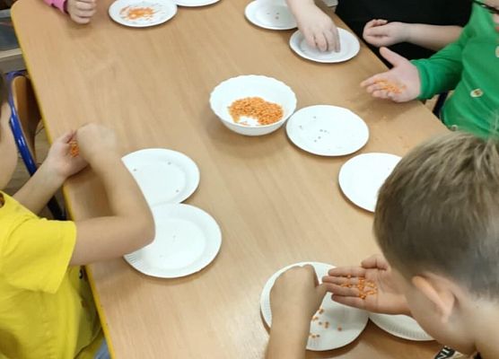 Międzynarodowy Dzień Postaci z Bajek grafika