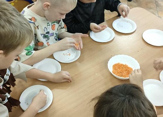 Międzynarodowy Dzień Postaci z Bajek grafika