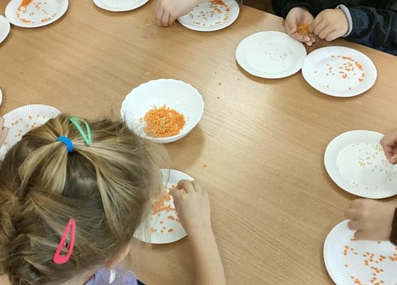 Międzynarodowy Dzień Postaci z Bajek grafika