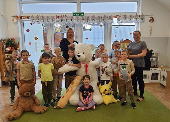 Dzień Pluszowego Misia grafika