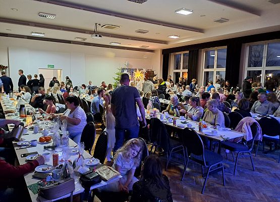 Występ świąteczny grafika