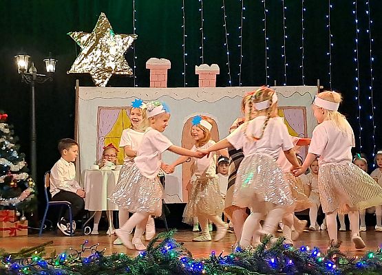 Występ świąteczny grafika