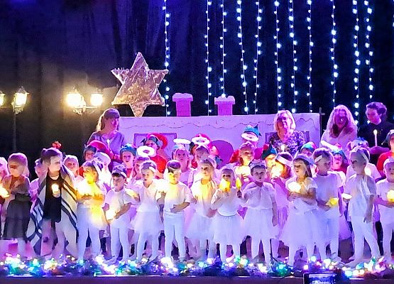 Występ świąteczny grafika