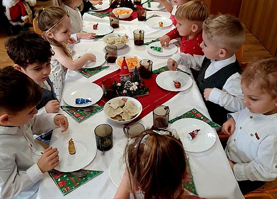 Wigilia w przedszkolu grafika