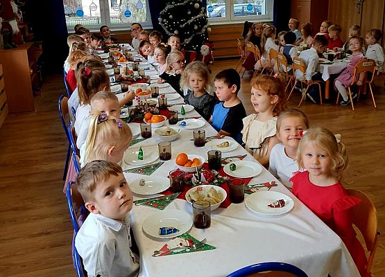 Wigilia w przedszkolu grafika