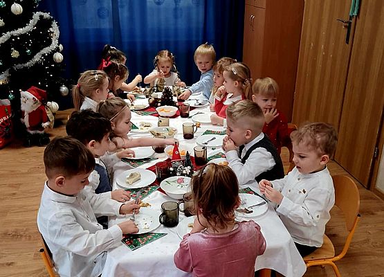 Wigilia w przedszkolu grafika