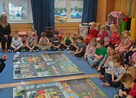 Warsztaty z robotyki grafika