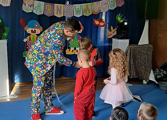 Bal karnawałowy grafika