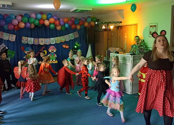 Bal karnawałowy grafika