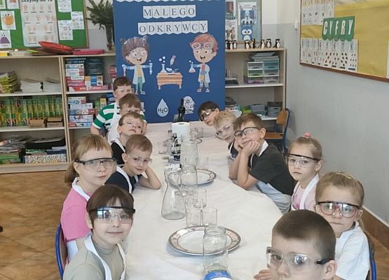 Eksperymenty w grupie Sowy grafika