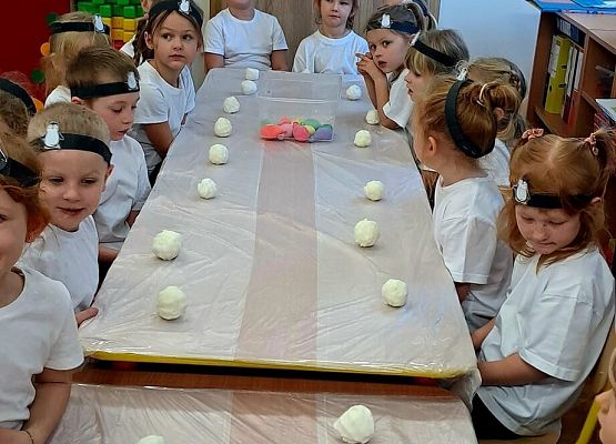 Zajęcia sensoryczne "W krainie pingwinów" grafika