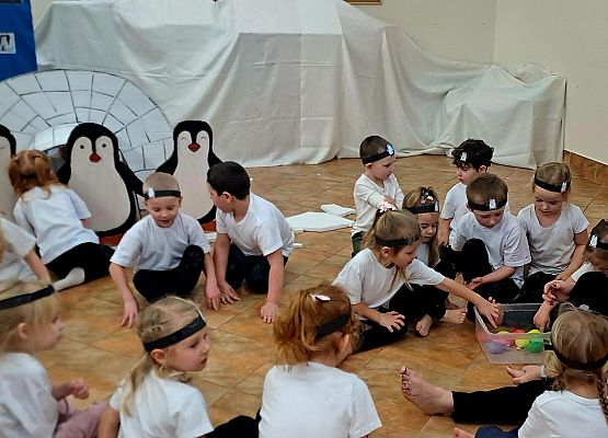 Zajęcia sensoryczne "W krainie pingwinów" grafika