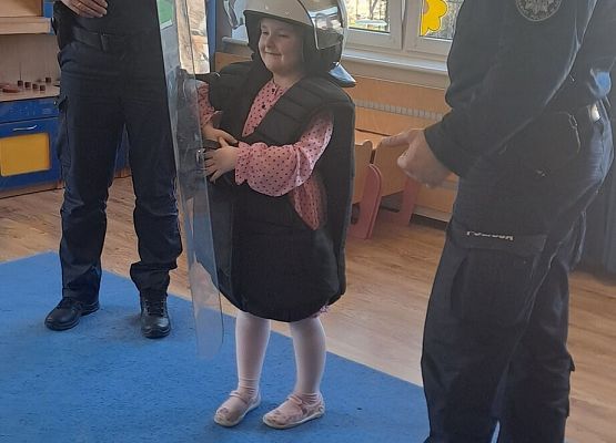 Spotkanie z policjantami grafika