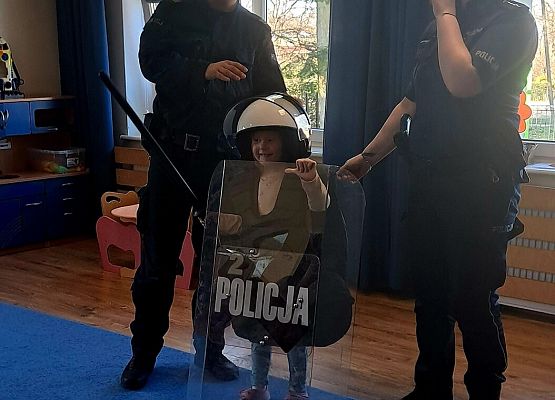 Spotkanie z policjantami grafika