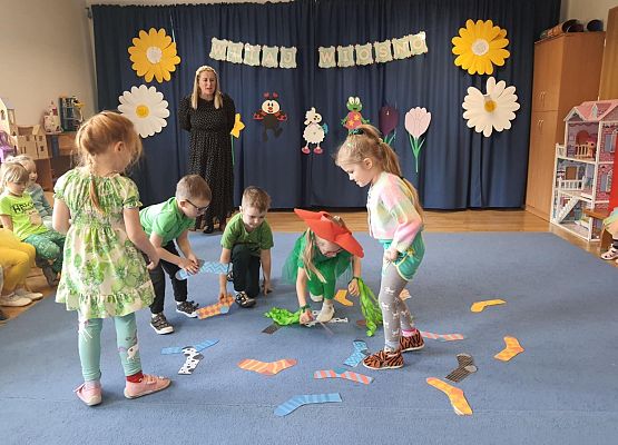 Pierwszy Dzień Wiosny i Dzień Kolorowej Skarpetki grafika