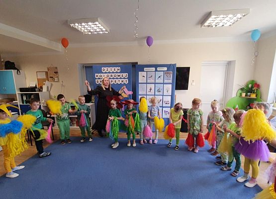 Pierwszy Dzień Wiosny i Dzień Kolorowej Skarpetki grafika