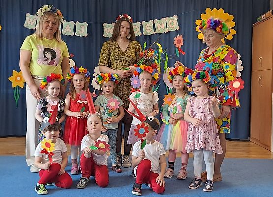 Pierwszy Dzień Wiosny i Dzień Kolorowej Skarpetki grafika