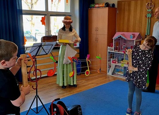 "W ogrodzie Pani Muzyki" grafika