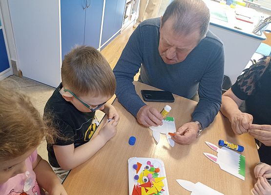 Wielkanocne kodowanie na dywanie - zajęcia otwarte (gr. Rybki) grafika