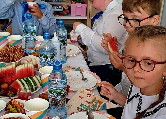 Zakończenie roku przedszkolnego grafika