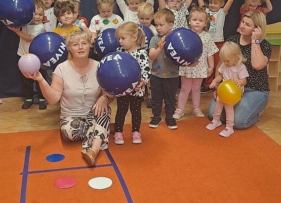 Dzień Kropki grafika