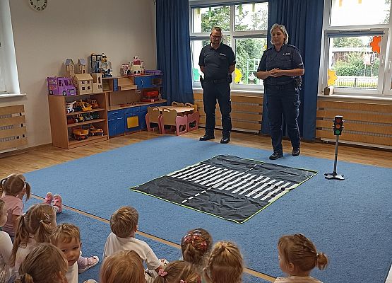 Spotkanie z Policjantami grafika