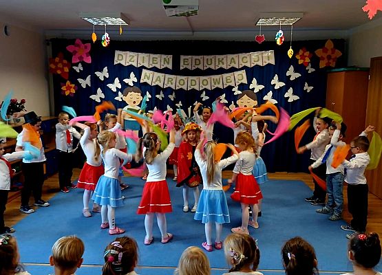 Dzień Edukacji Narodowej grafika