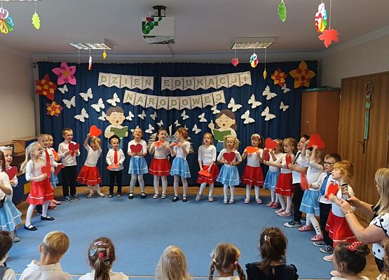 Dzień Edukacji Narodowej grafika