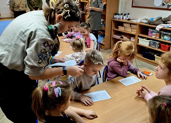 Spotkanie z Drużyną Harcerską grafika