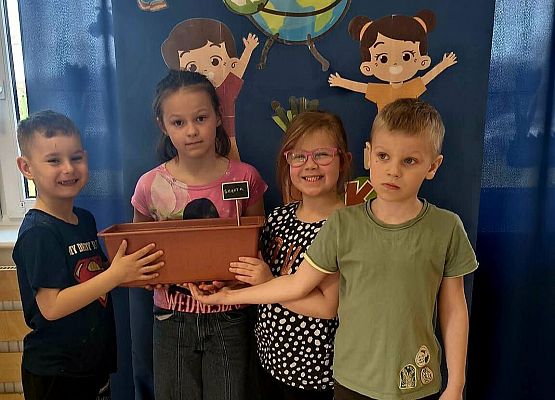 Misja sadzenie - Kubusiowi Przyjaciele Natury grafika