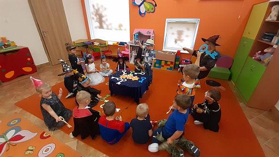 Grafika #1: Magiczne andrzejki w przedszkolu